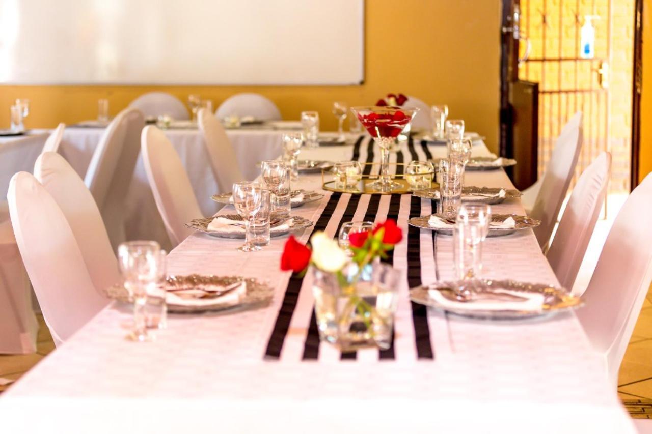 Riverton Manor Centurion Εξωτερικό φωτογραφία